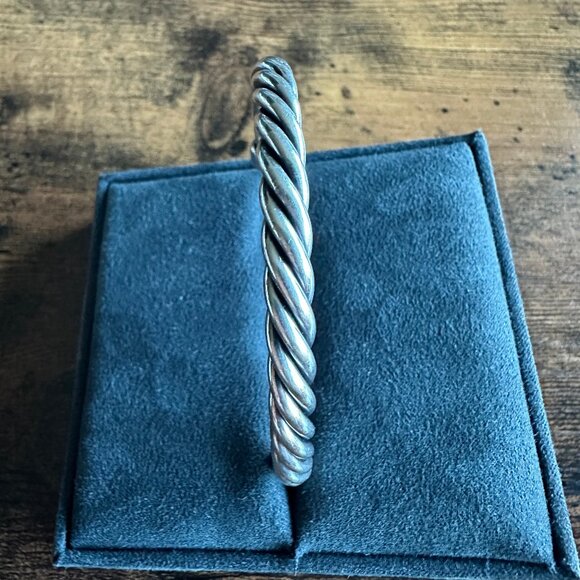 David Yurman Cable Cuff Bracelet w/ Sterling Silver & Black Diamonds - Medium - Picture 7 of 16